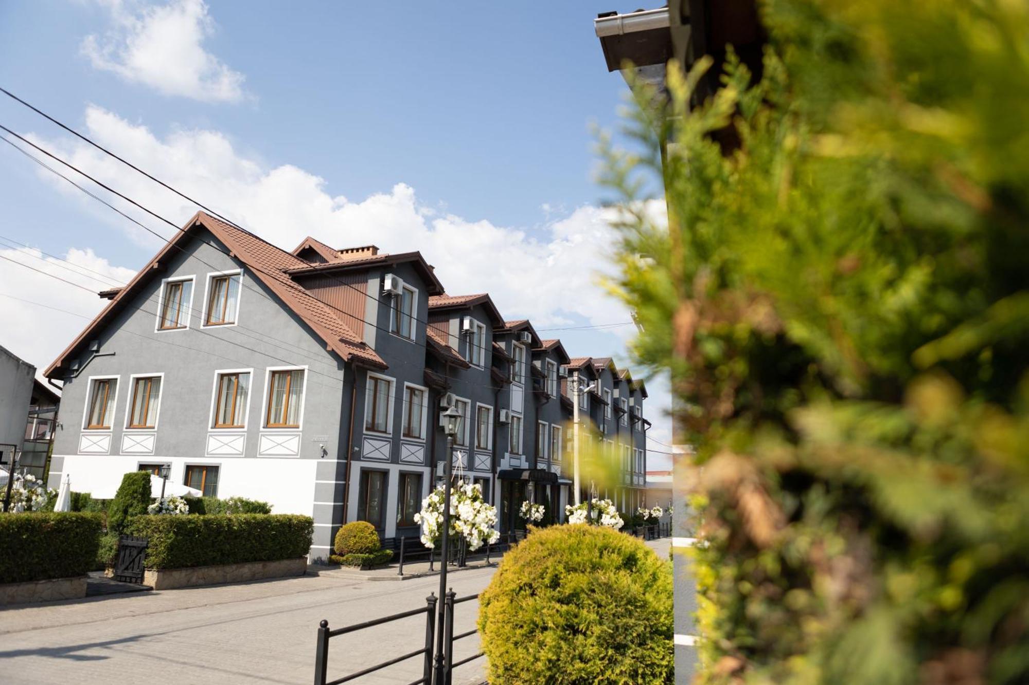 Hotel Kopa - Zsovkva Kültér fotó