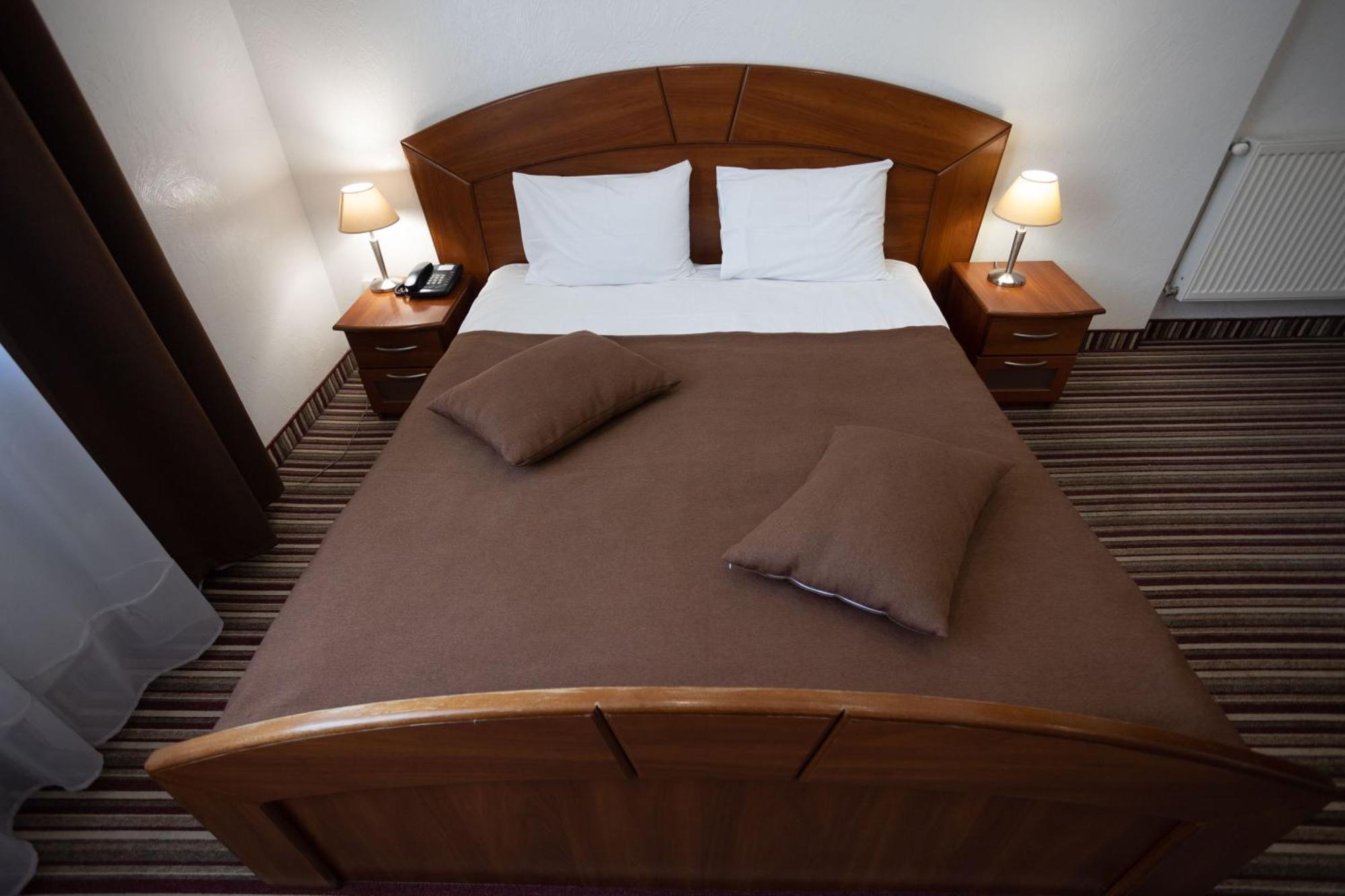 Hotel Kopa - Zsovkva Kültér fotó